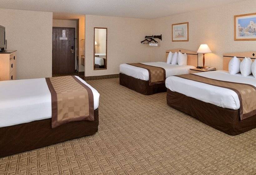 Номер Стандарт, Sylo Hotel Denver Airport, A Ramada By Wyndham
