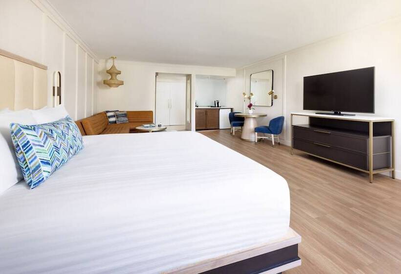 غرفة قياسية سرير كينج, The Anza  A Calabasas