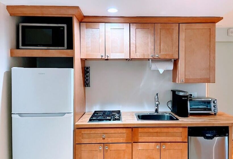 高级工作室, Copley House