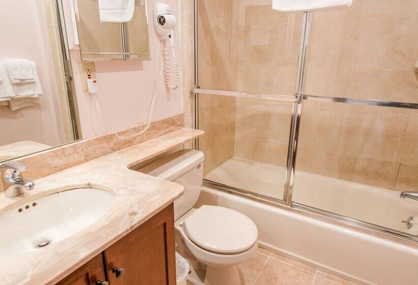 スイート, Copley House