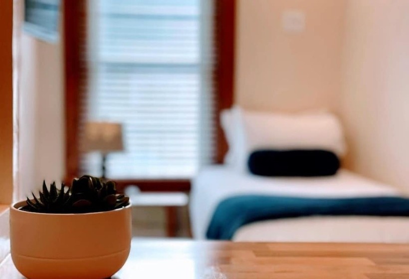 标准间, Copley House