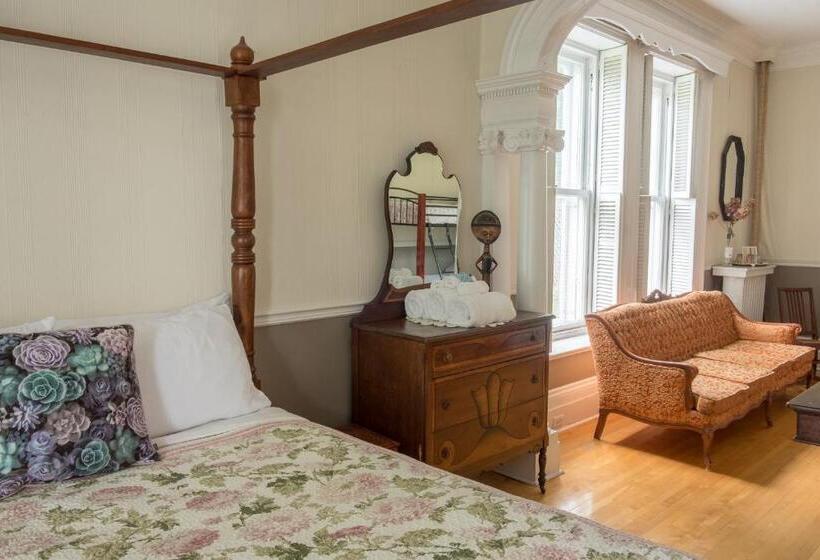 패밀리 룸, Auberge De La Visitation