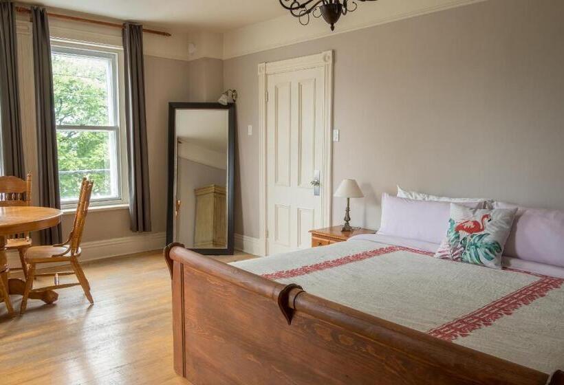 חדר דחוקס עם מיטת קינג, Auberge De La Visitation