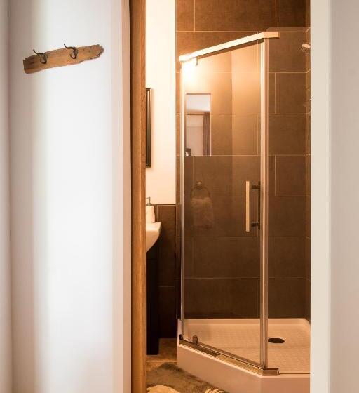 חדר דחוקס עם מיטת קינג, Auberge De La Visitation