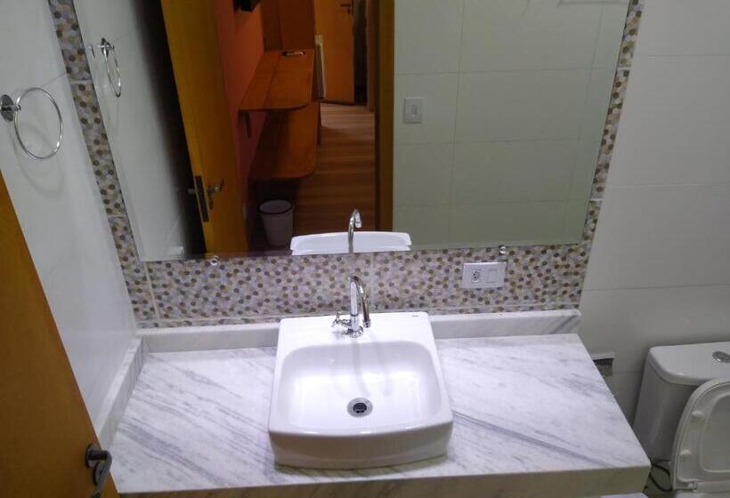 اتاق لوکس چهار تخته, Canto Sul Suítes