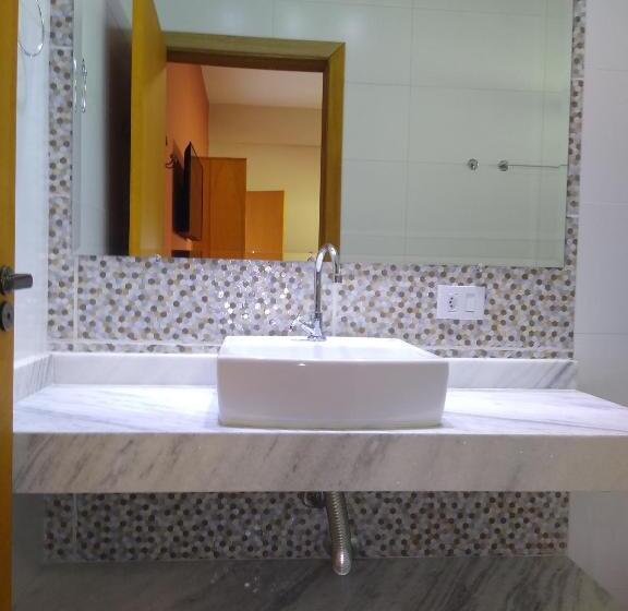 اتاق لوکس چهار تخته, Canto Sul Suítes