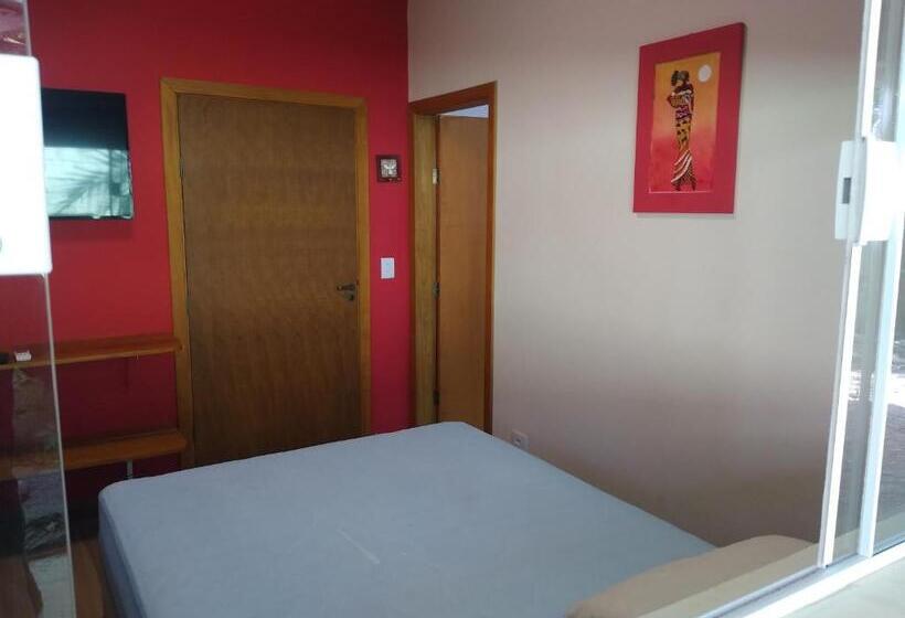 اتاق استاندارد چهار تخته, Canto Sul Suítes