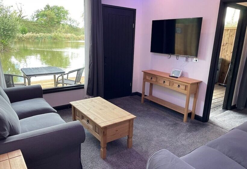 高级两卧套房, Thewaterfrontlodges