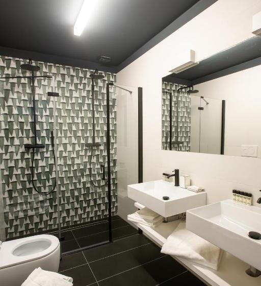 Семейный Номер, Sunrise Rooms