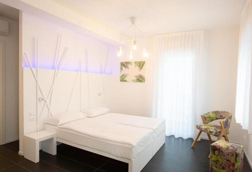 Семейный Номер, Sunrise Rooms