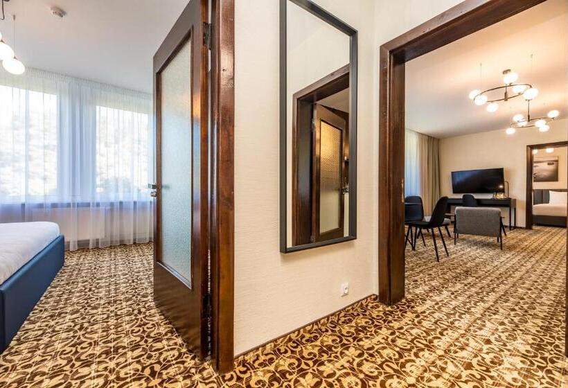 آپارتمان 3 خوابه, žilvinas