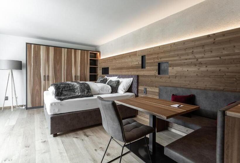 Family Suite, Aktiv  Und Wellnesshotel Traube  Post