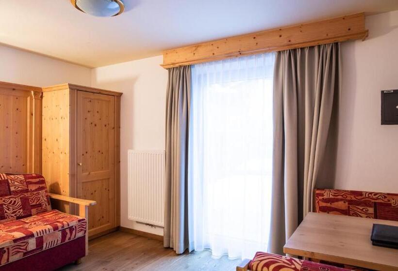 Семейный Номер, Aktiv  Und Wellnesshotel Traube  Post