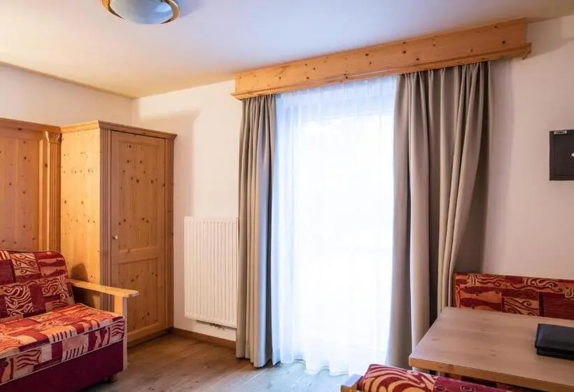 Perhehuone, Aktiv  Und Wellnesshotel Traube  Post