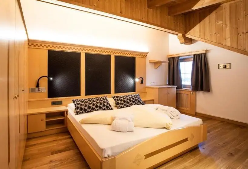 Standard-huone Vuoristonäkymä, Aktiv  Und Wellnesshotel Traube  Post