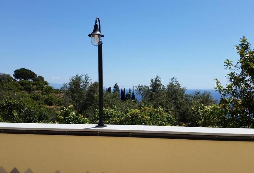 スイート(家族用), Casal Trinacria