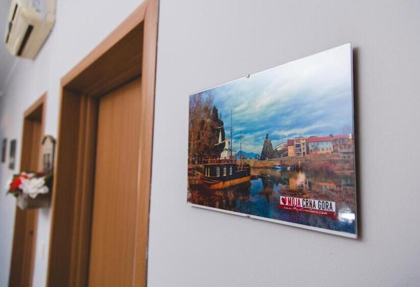 سوییت اجرایی, Guesthouse Djukanovic