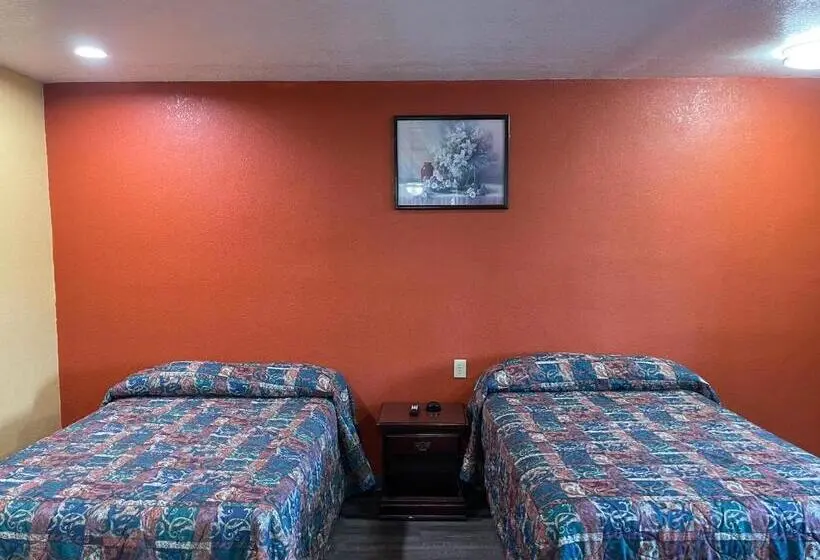 デラックスルーム, Kenwood Court Motel