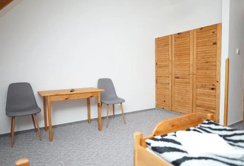 ガーデンビュースタンダードルーム, Penzion Terasa, Bed & Breakfast