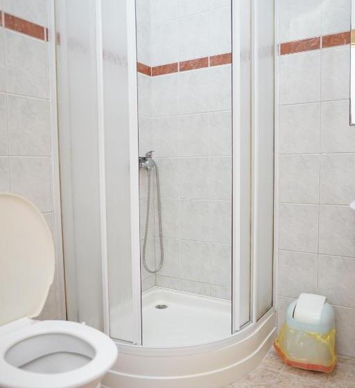 Standard Neljän Hengen Huone, Penzion Terasa, Bed & Breakfast