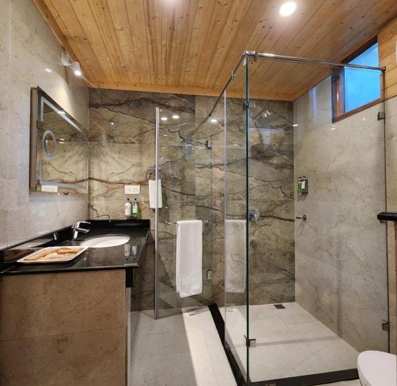 آپارتمان 1 خوابه, The Chalets Naldehra