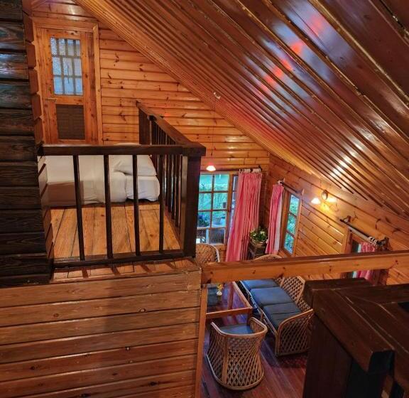 کلبه ییلاقی, The Chalets Naldehra