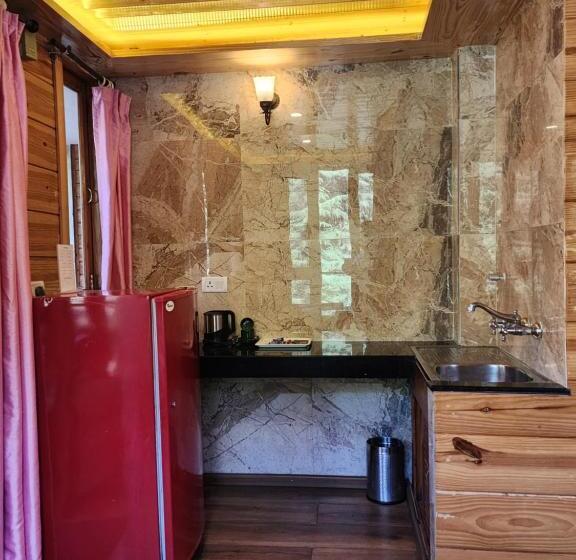 آپارتمان 1 خوابه, The Chalets Naldehra