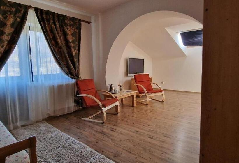 패밀리 룸, Villa Siana