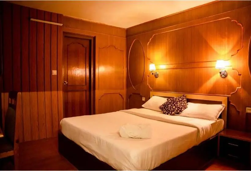 اتاق استاندارد, Nag Pukhu Guest House