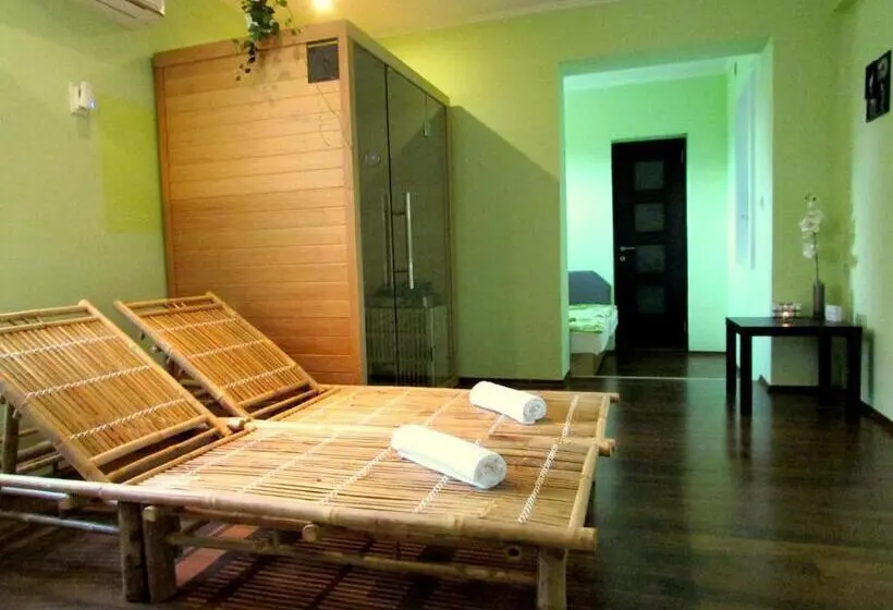 スタンダードルーム, Green Corner Wellness