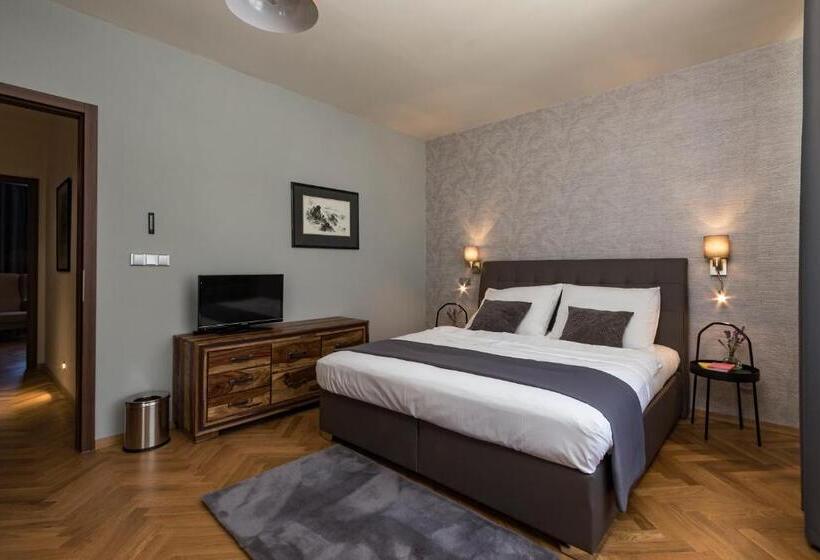 Полулюкс Одноместный с Террасой, Areal Botanika