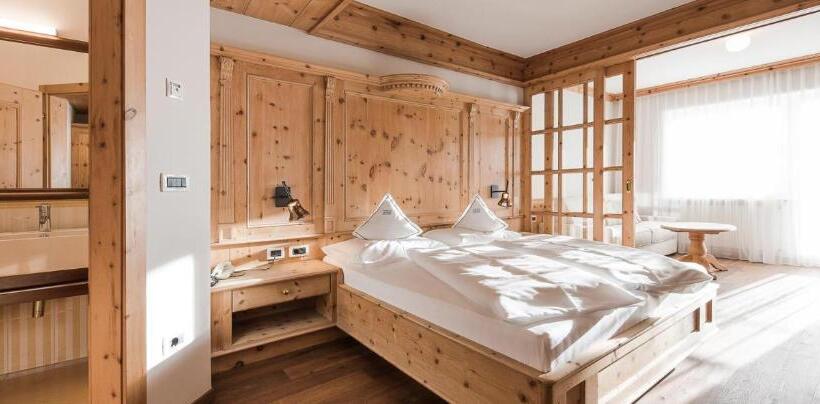 带阳台套房, Hirzer 2781