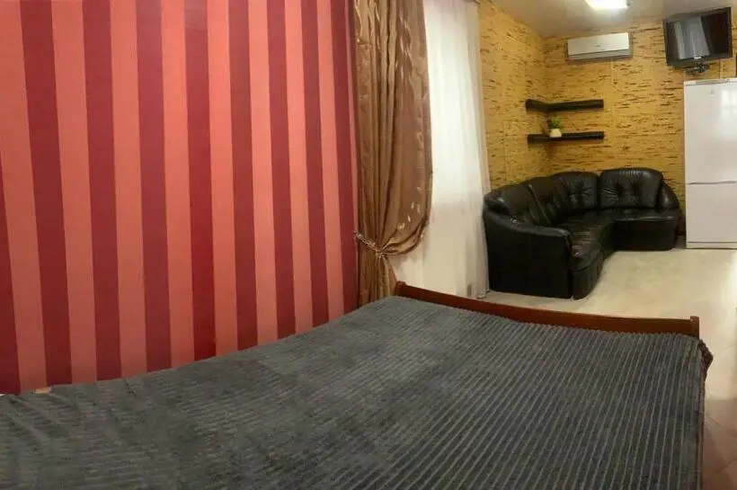 スーペリアスタジオ, Na Bukovinskoy Guest House