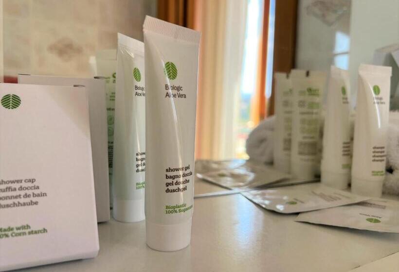 ベーシックトリプルルーム, Villa Lavinia B&b