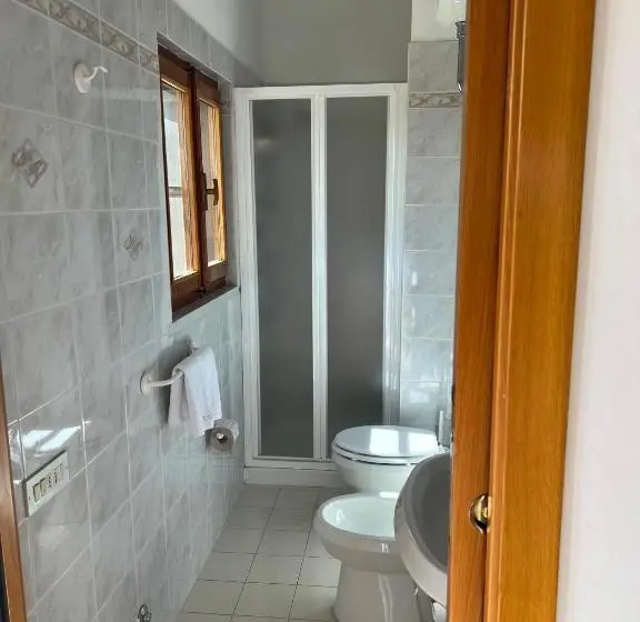 バルコニー付きスタンダードルーム, Villa Lavinia B&b