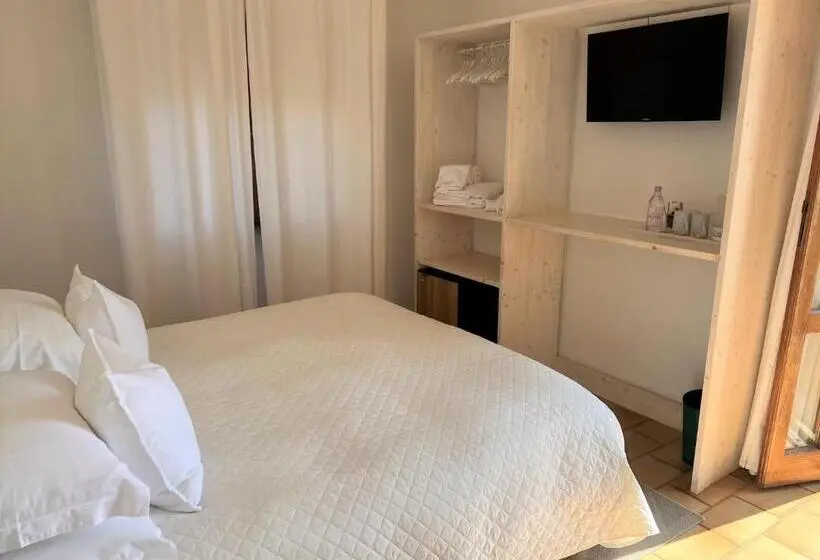 バルコニー付きスタンダードルーム, Villa Lavinia B&b