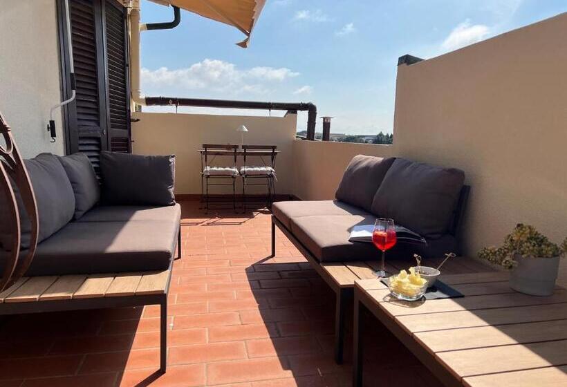 バルコニー付きスタンダードルーム, Villa Lavinia B&b