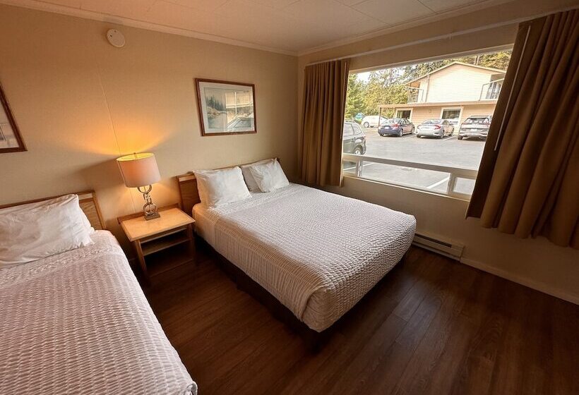 Номер Стандарт 2 Двуспальные Кровати, Astoria Crest Motel