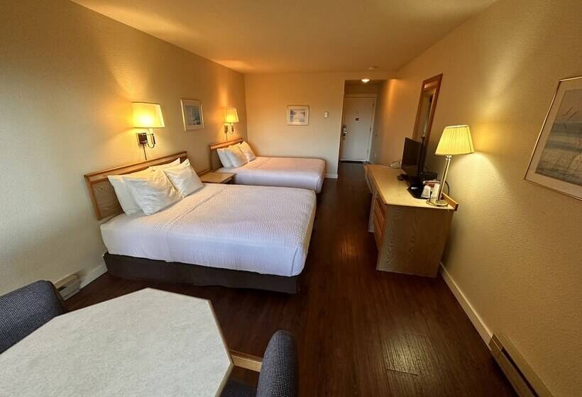 Номер Стандарт 2 Двуспальные Кровати, Astoria Crest Motel
