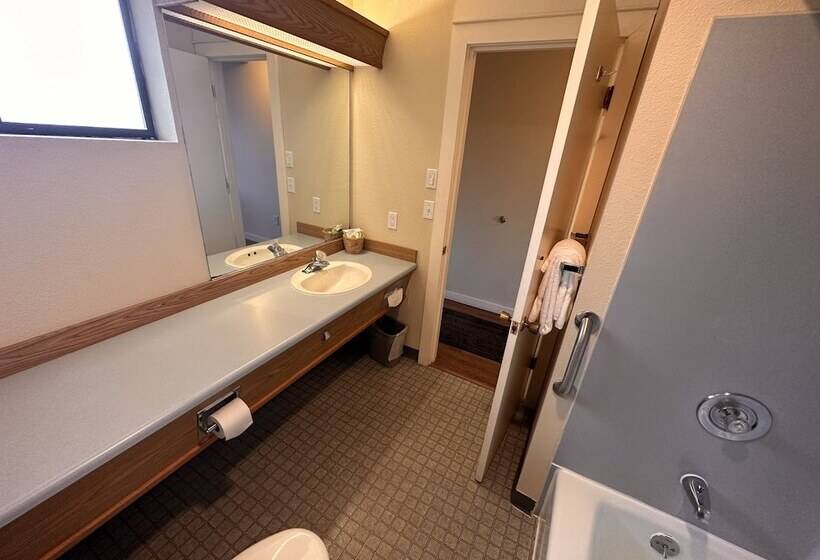 Номер Стандарт Двуспальная Кровать, Astoria Crest Motel