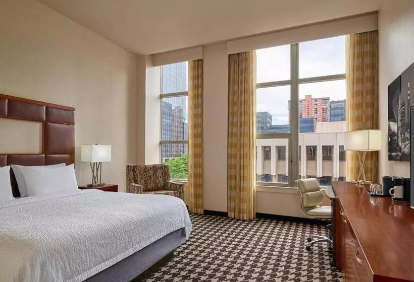 اتاق استاندارد با تخت بزرگ, Courtyard By Marriott Denver Downtown