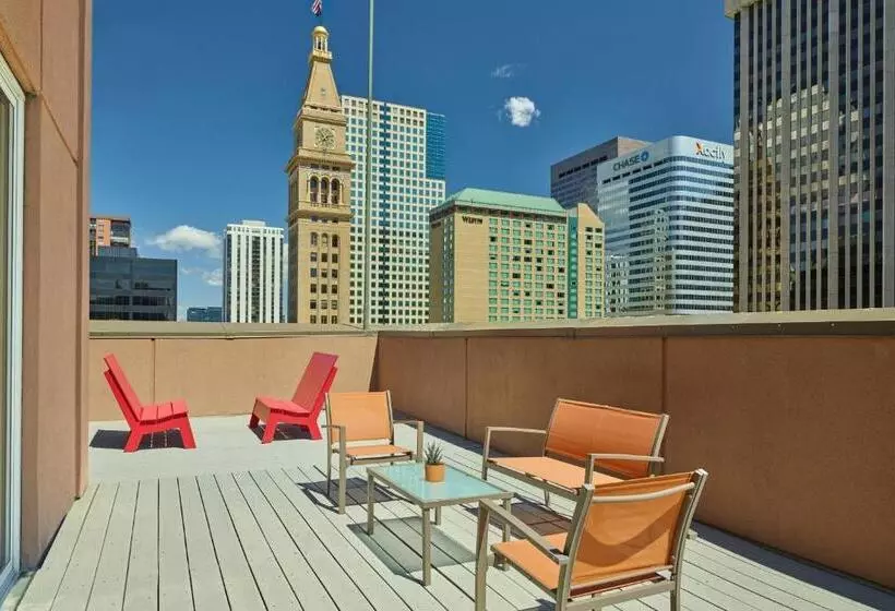 سوئیت با تخت بزرگ, Courtyard By Marriott Denver Downtown