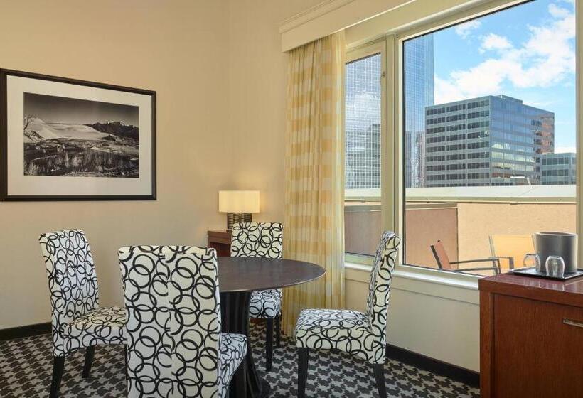 스위트 킹사이즈 침대, Courtyard By Marriott Denver Downtown