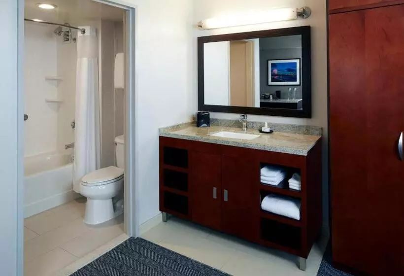 اتاق استاندارد با تخت بزرگ, Courtyard By Marriott Los Angeles Lax/century Boulevard