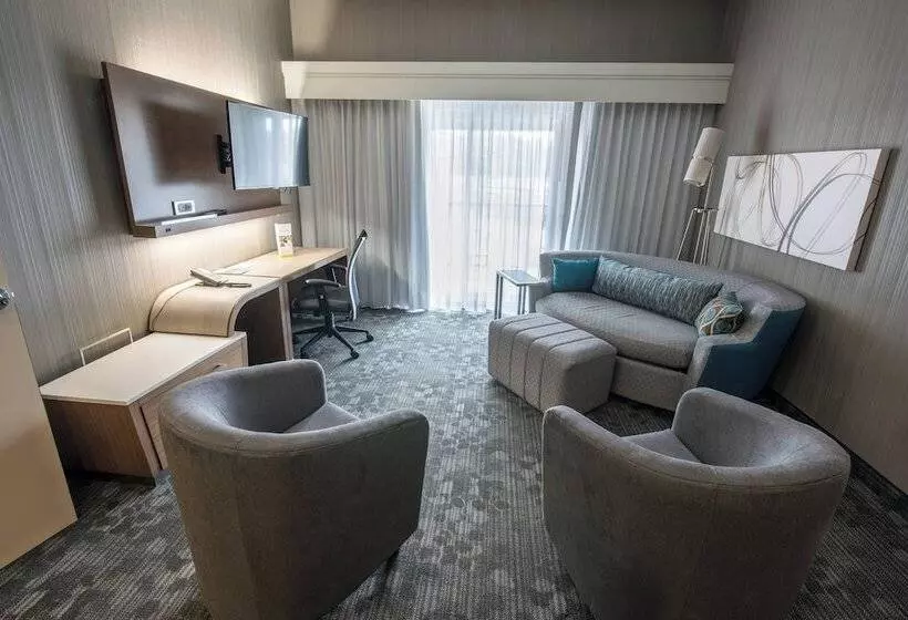 スイート, Courtyard By Marriott Norwich