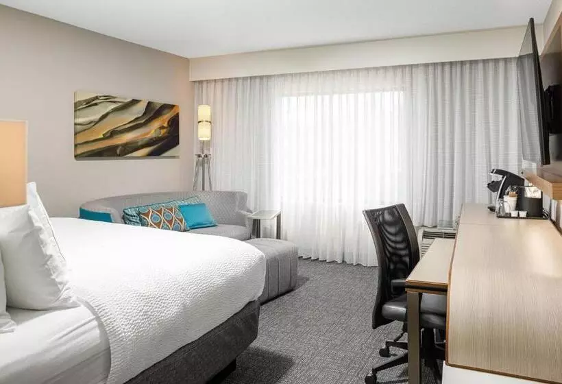 اتاق استاندارد با تخت بزرگ, Courtyard Paducah West