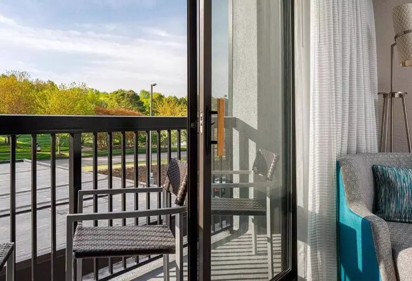 اتاق استاندارد, Courtyard Paducah West