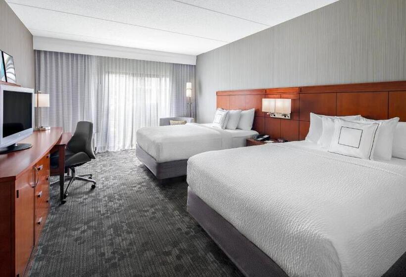 Люкс, Courtyard By Marriott Pittsburgh Airport