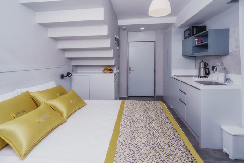 带大床的标准间, Delta Hotels By Marriott Richmond Downtown