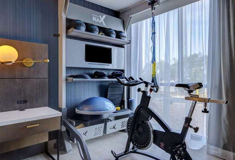 Büyük Çift Kişilik Yataklı Standart Oda, Doubletree By Hilton Fullerton